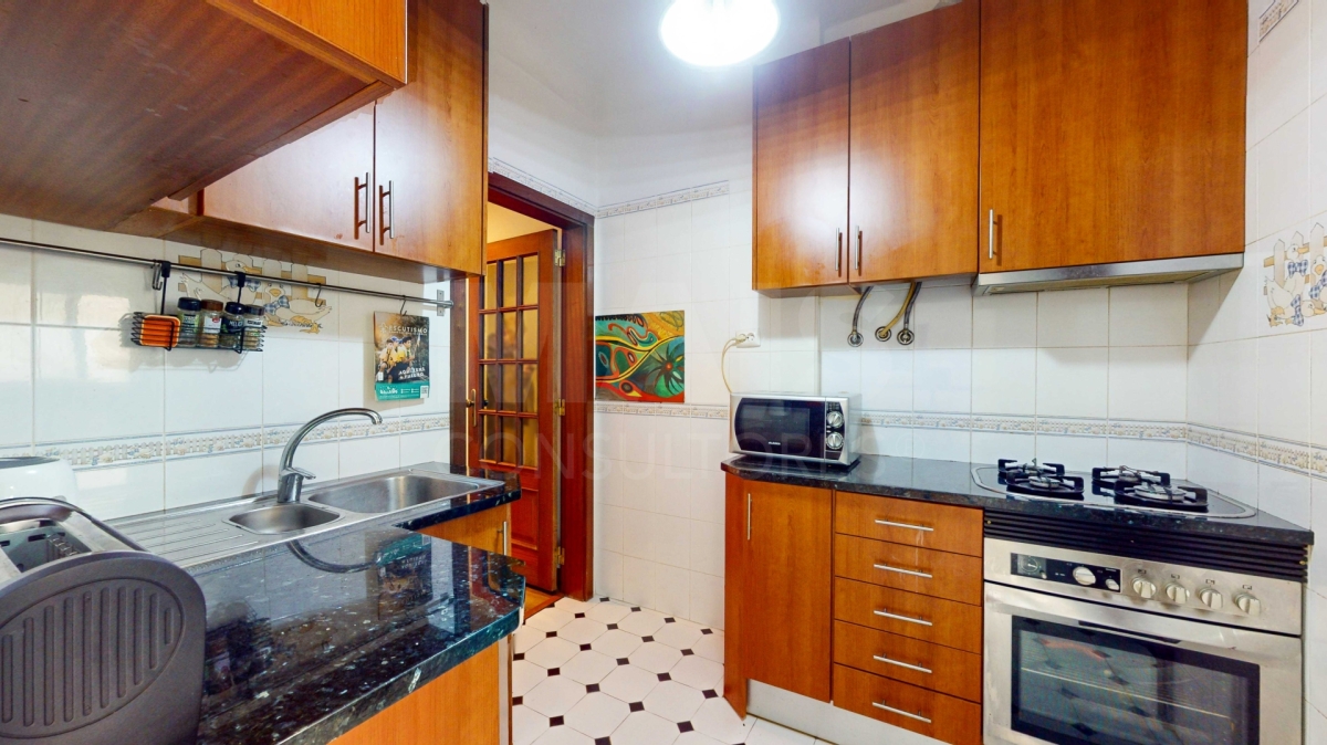 1 bedroom apartment with terrace in the center of Moscavide